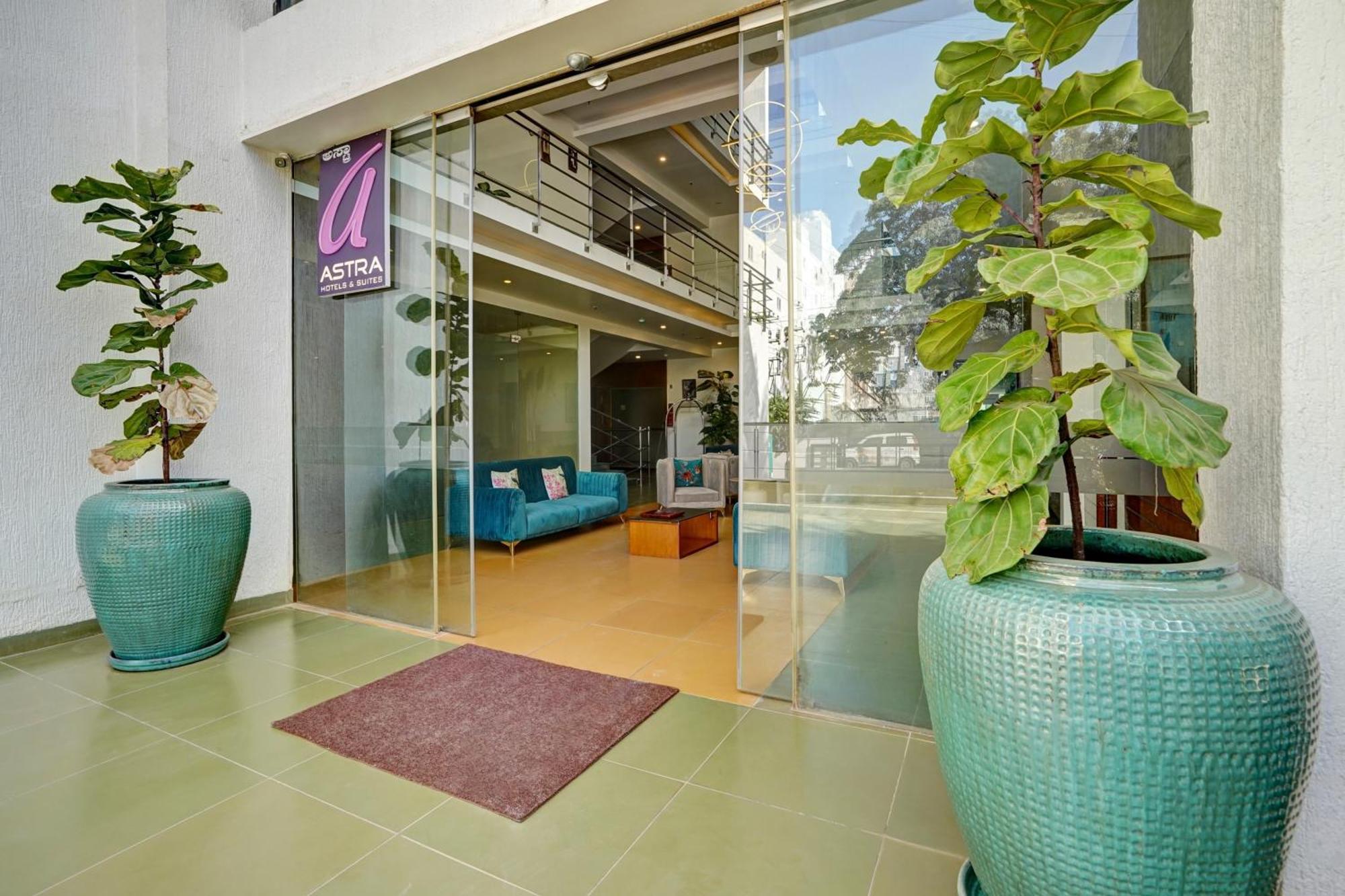 Astra Hotels & Suites - Marathalli Бангалор Екстериор снимка
