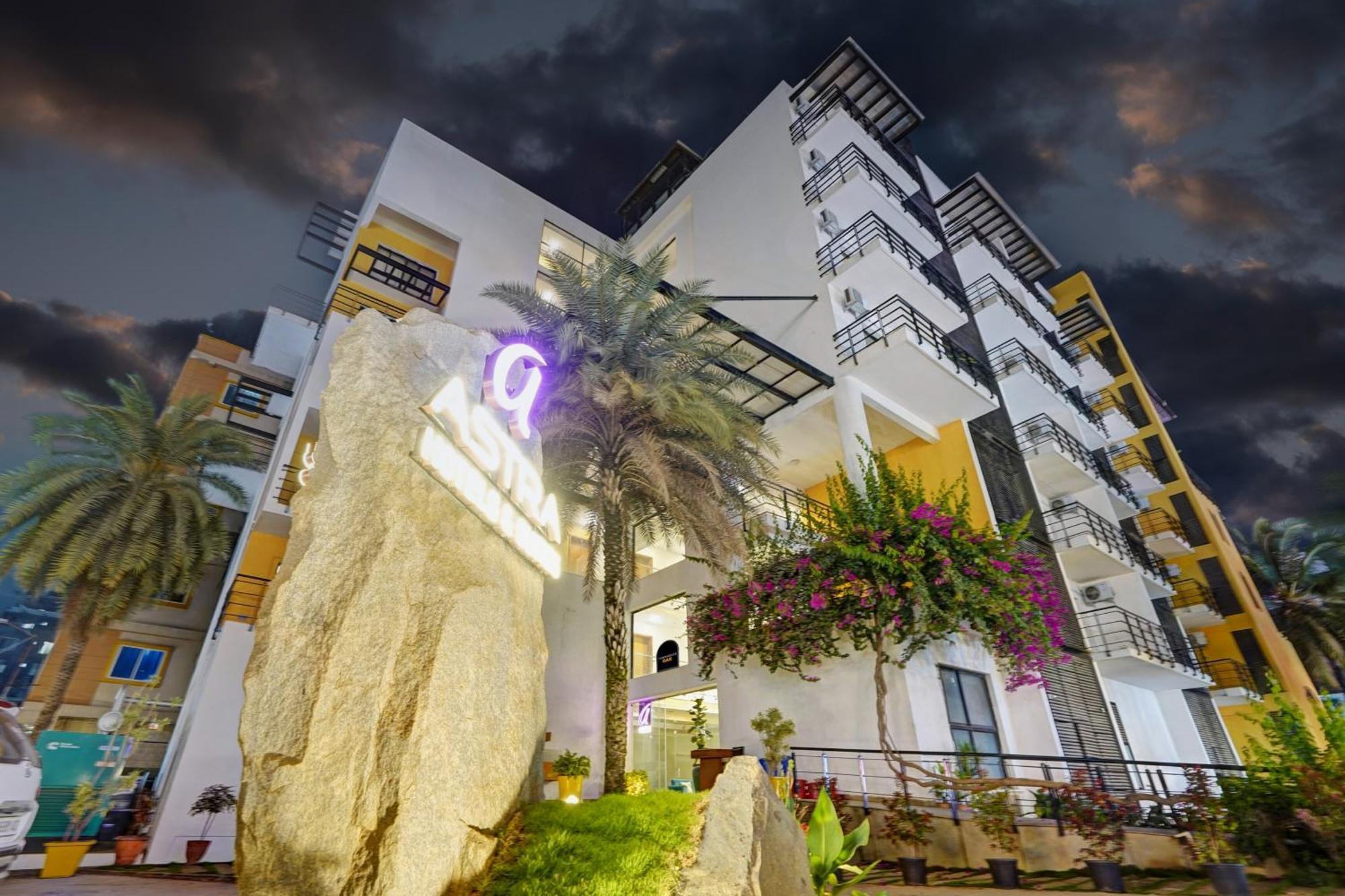 Astra Hotels & Suites - Marathalli Бангалор Екстериор снимка
