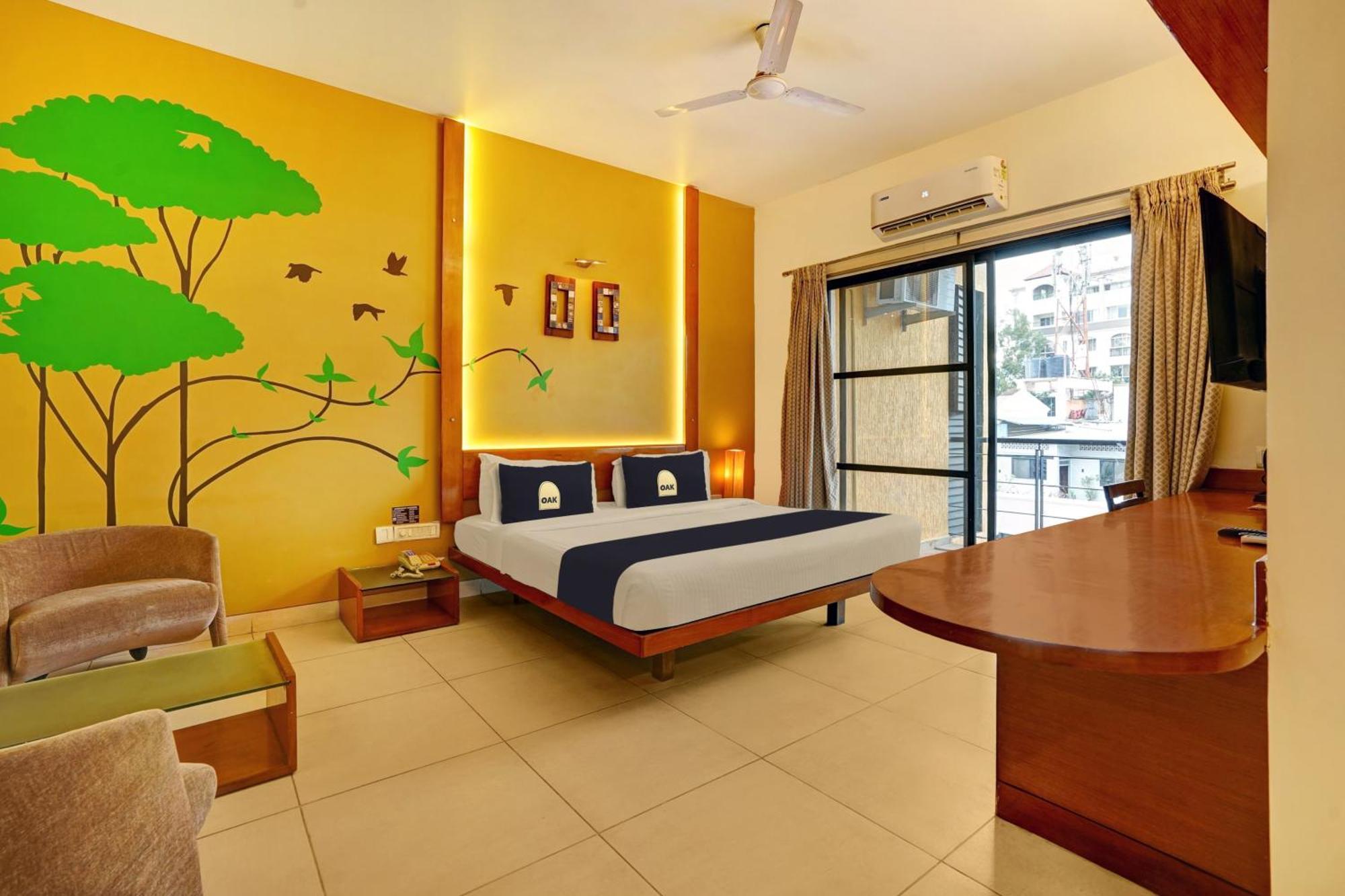 Astra Hotels & Suites - Marathalli Бангалор Екстериор снимка